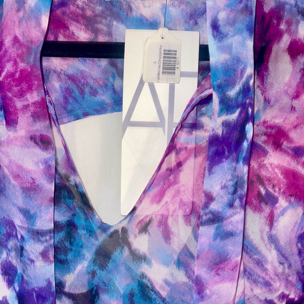 Silk Floral Print Dress Shirt With Ties & Cutout In The Back By Abi Ferrin New - Picture 12 of 16